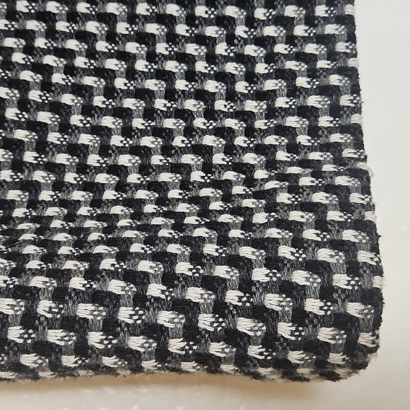 LOFT Black and White Textured Pencil Skirt - Picture 5 of 6